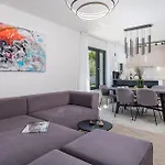 Stunning In Apartment Malinska