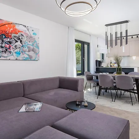 Pet Friendly In With Wifi Apartment Malinska