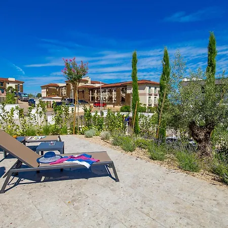 Apartment Pet Friendly In With Wifi Malinska