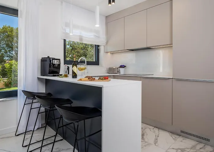 아파트 3 Bedroom Cozy In *